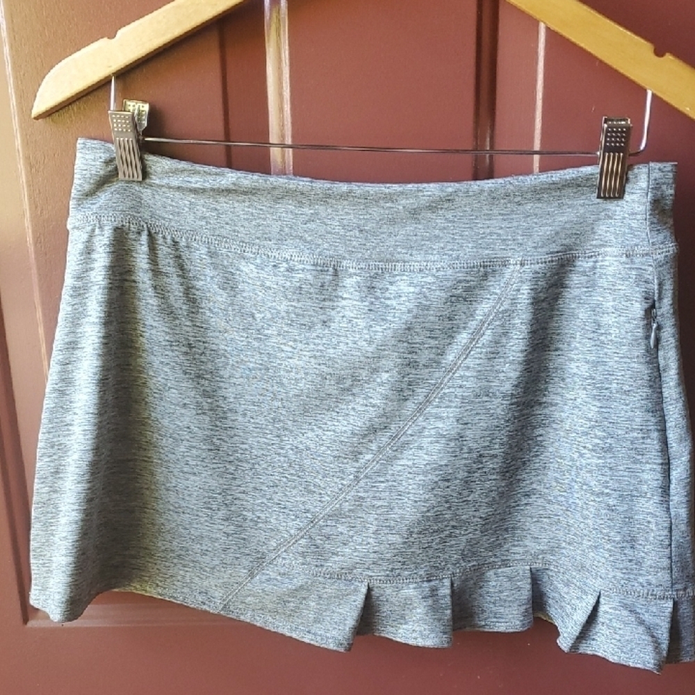 Lola Heather Gray Skort